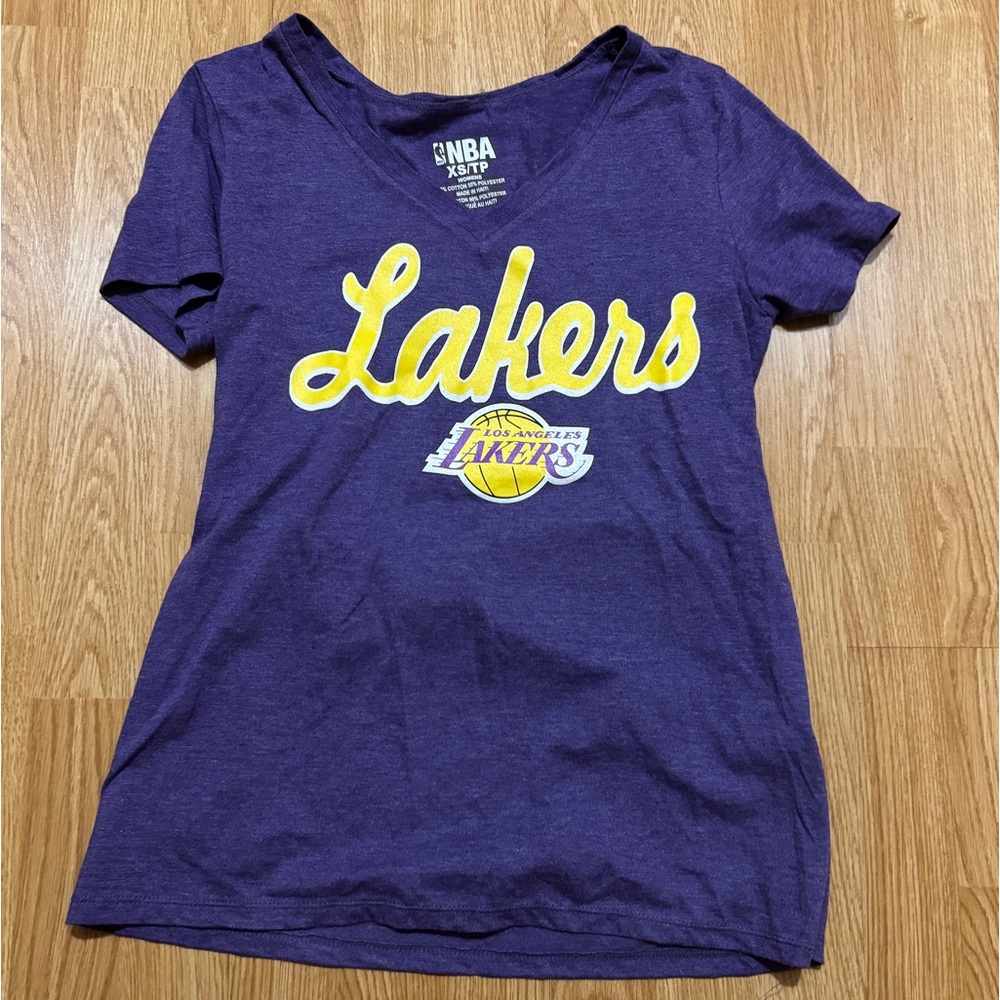 Los Angeles Lakers vneck tshirt